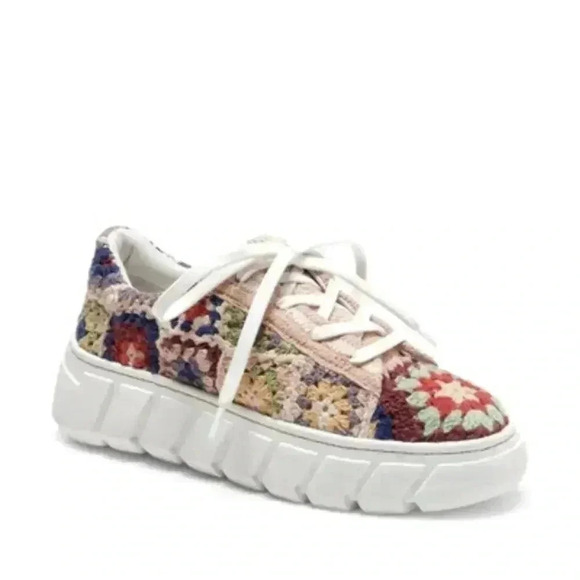 Free People Catch Me If You Can Crochet Platform Sneaker Size 36 - Picture 1 of 7